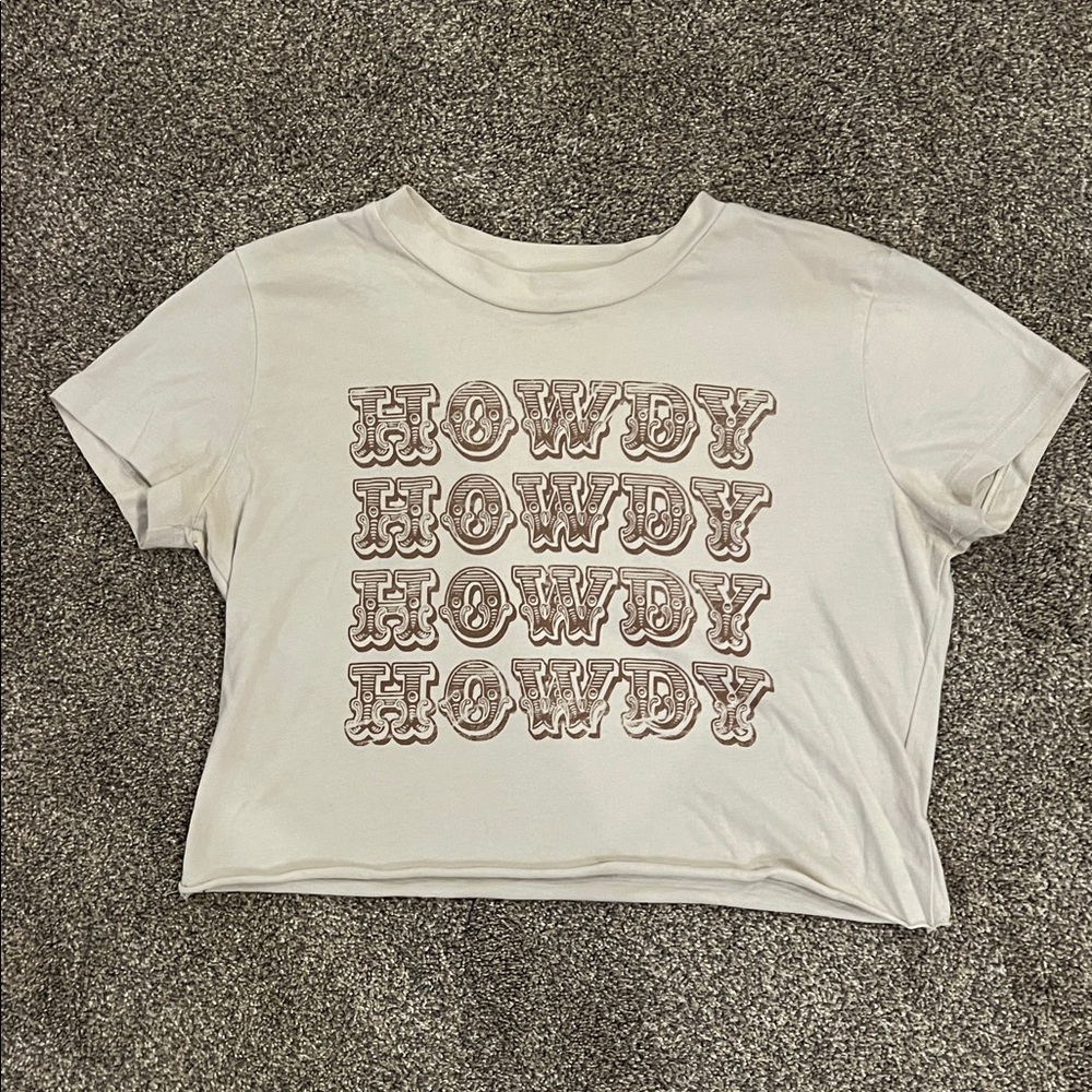 Off White Graphic Tee with 'Howdy' Print